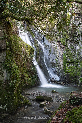 fraga-da-pena-waterfall.jpg